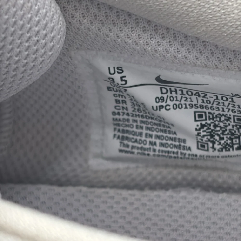 Nike Women's Zoom Court Lite 3 Tennis Shoes White/Grey SZ 9.5 walking minimalist - Picture 4 of 10